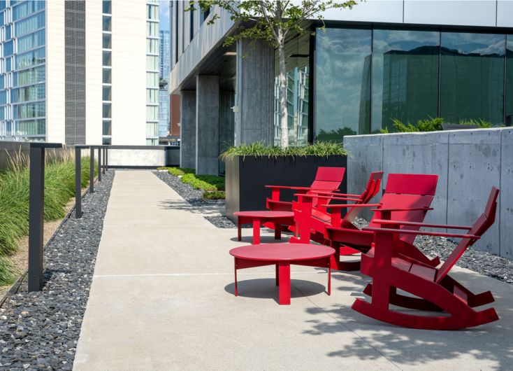 Luxury Apartment Outdoor Lounge Nashville, TN